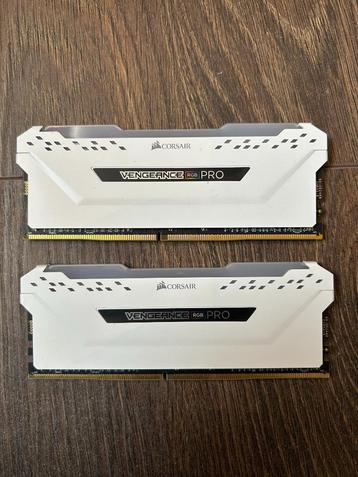 Corsair Vengeance RBG PRO 16GB kit beschikbaar voor biedingen