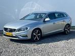 Volvo V60 1.5 T3 Nordic+ Automaat - Airco - Navigatie - Stan, 12 maanden, 4 cilinders, Leder en Stof, Origineel Nederlands