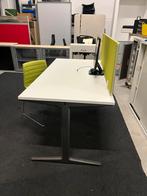 Ahrend Mehes bureau met Arper stoel, divider, Ophalen, Geen, Ahrend, Ahrend