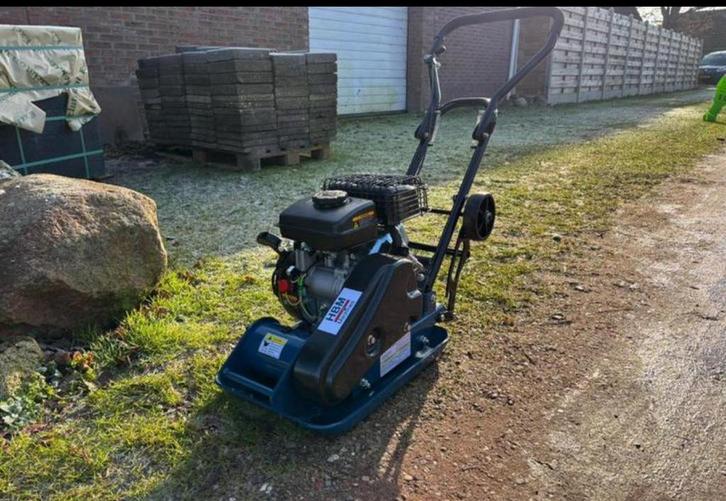 Trilplaat te huur trilplaat huren, Tuin en Terras, Hand-tuingereedschap, Overige soorten, Ophalen