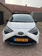 Toyota Aygo 1.0 Vvt-i 72pk 5D 2020 Wit, Auto's, Toyota, Voorwielaandrijving, 4 stoelen, Wit, Origineel Nederlands