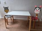 Kleutertafeltje met 2 Stoeltjes - Zebra & Lieveheersbeestje, Ophalen of Verzenden, Gebruikt, Tafel(s) en Stoel(en)