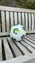 Nike academy bal, Sport en Fitness, Voetbal, Ophalen, Zo goed als nieuw, Bal