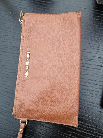 Michael Kors tasje/portemonnee  beschikbaar voor biedingen