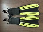 Aeris MAKO strap fins duikvinnen size S neon yellow, Watersport en Boten, Ophalen of Verzenden, Zo goed als nieuw, Zwem- of Duikvliezen