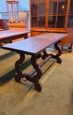 Antieke Spaanse Eettafel met Geleefde Uitstraling, Antiek en Kunst, Ophalen of Verzenden