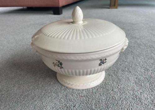 Wedgwood Conway Soepschaal, Huis en Inrichting, Keuken | Servies, Zo goed als nieuw, Schaal of Schalen, Wedgwood, Porselein, Ophalen of Verzenden