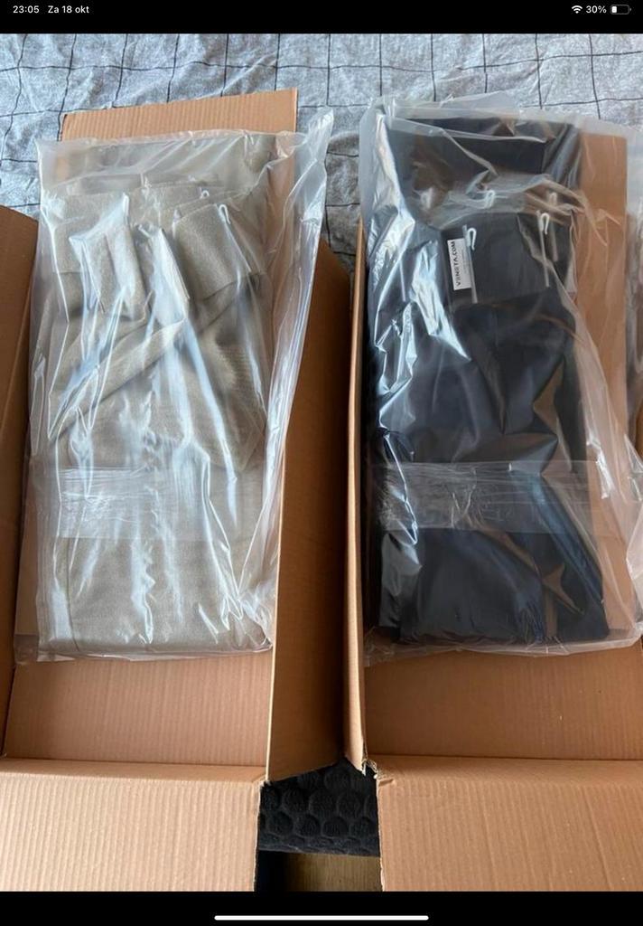 VENETA NIEUW  nordic gold (beige/goudkleurig) glasgordijn, Huis en Inrichting, Stoffering | Gordijnen en Lamellen, Nieuw, 200 cm of meer