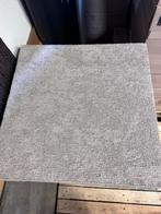 Desso tapijttegels wit/grijs B-keus nieuw 35m² 50x50cm #144, Huis en Inrichting, Stoffering | Vloerbedekking, Niet ingevuld, Niet ingevuld