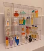 spiegelkast met parfum miniatuurflesjes, Ophalen, Gebruikt, Miniatuur