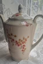 Theepot MOSA Maastricht met bloemmotief, Ophalen of Verzenden