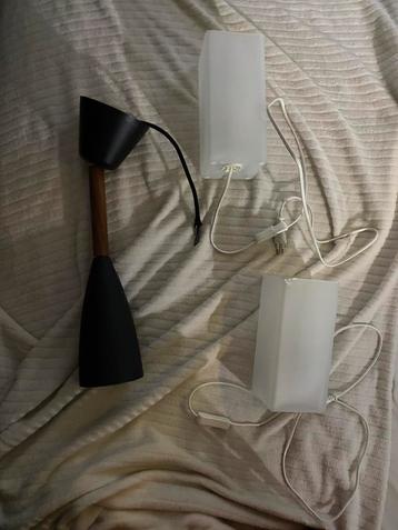 2 ikea melkglas tafellampen + plafondlamp beschikbaar voor biedingen