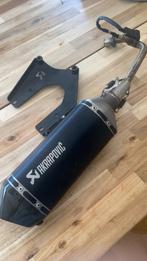 Akrapovic uitlaat voor vespa 4t 3v, Ophalen of Verzenden, Zo goed als nieuw, Uitlaat, Vespa