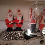 2 oude kerstmannetjes, Ophalen