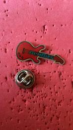 Pin gitaar/Ben Bits, Verzamelen, Speldjes, Pins en Buttons, Verzenden, Zo goed als nieuw, Merk, Speldje of Pin