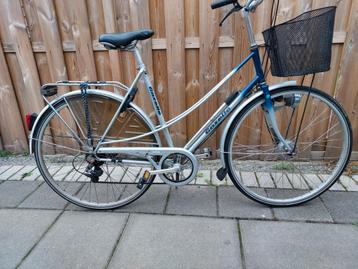 Gazelle tour de Franse damesfiets 7 versnellingen oldtimer  beschikbaar voor biedingen