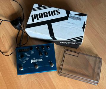 Strymon Mobius + decksaver beschikbaar voor biedingen