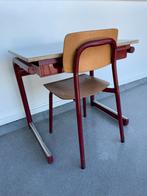 Gratis kinderbureau met stoel–schoolkwaliteit, zeer stevig!, Ophalen, Zo goed als nieuw, Tafel(s) en Stoel(en)