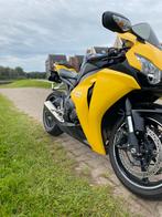 Honda CBR 1000 RR - Supersport Sensatie!, Motoren, Ophalen of Verzenden, Gebruikt
