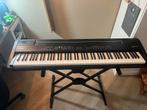 Digitale piano/stagepiano, Muziek en Instrumenten, Piano's, Ophalen, Gebruikt, Zwart, Digitaal