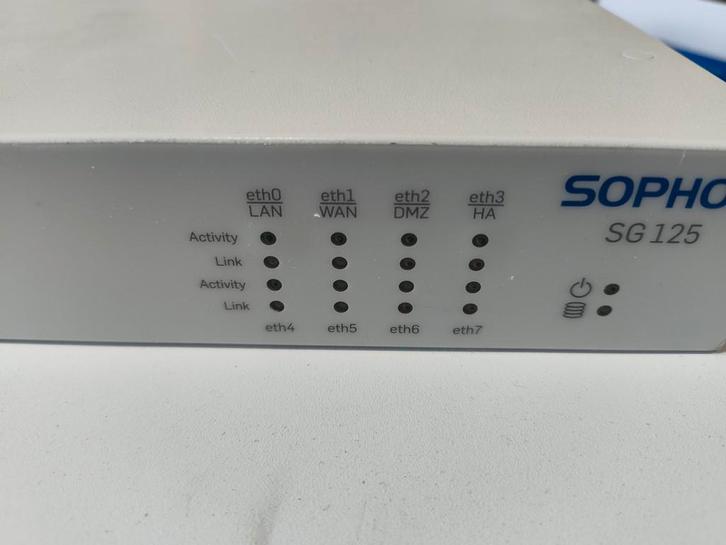 Sophos SG125 firewall appliance – ideaal voor homelab / OPNs, Computers en Software, Netwerk switches, Zo goed als nieuw, Ophalen of Verzenden