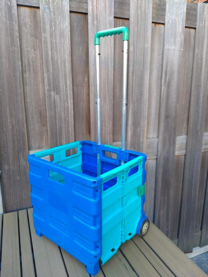 SUPERHANDIG inklapbare stevige krat met wieltjes & trekstang, Doe-het-zelf en Verbouw, Kratten en Dozen, Zo goed als nieuw, Krat