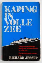 Kaping in volle zee - Richard Jessup (1971), Boeken, Verzenden, Gelezen
