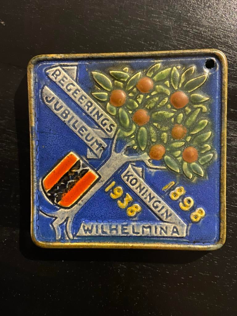 Wilhelmina Jubileumtegel 1898-1938 Koningin, Antiek en Kunst, Antiek | Wandborden en Tegels, Ophalen of Verzenden
