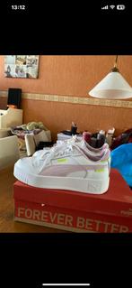 Puma schoenen 1 keer gedragen nog in originele doos, Ophalen, Puma, Wit, Sneakers of Gympen