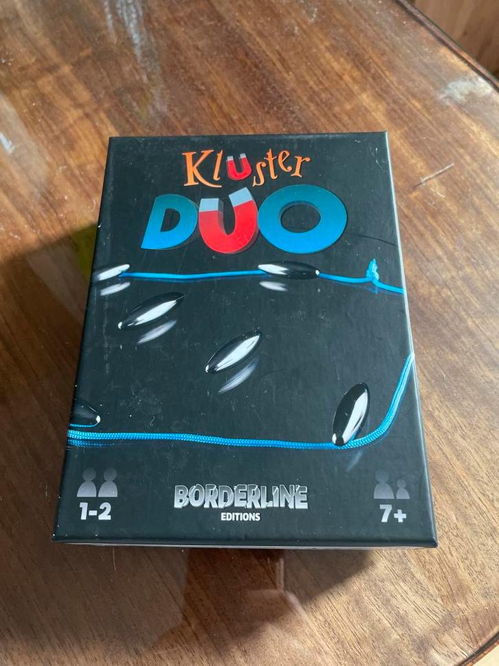 Kluster Duo - Magnetisch Spel!, Hobby en Vrije tijd, Gezelschapsspellen | Bordspellen, Zo goed als nieuw, Een of twee spelers