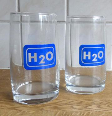 Waterglazen H2O glas glazen waterglas beschikbaar voor biedingen