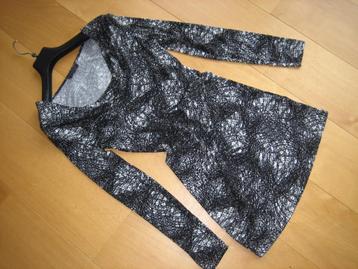 Enig speels zwart-wit jurkje of tuniek SUZY-Q 36-38 Snazzeys beschikbaar voor biedingen