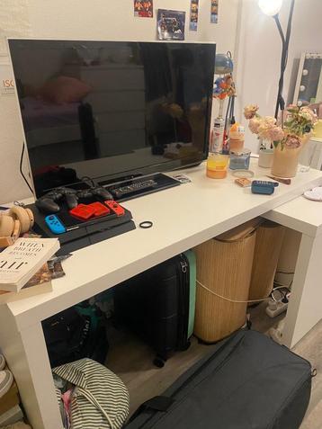Study desk/tafel IKEA MALM Desk with pull-out panel, 151x65