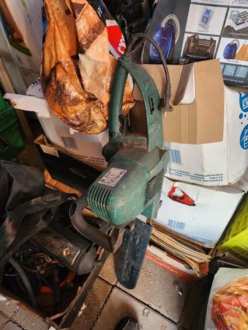 Rommelmarktspullen beschikbaar voor biedingen