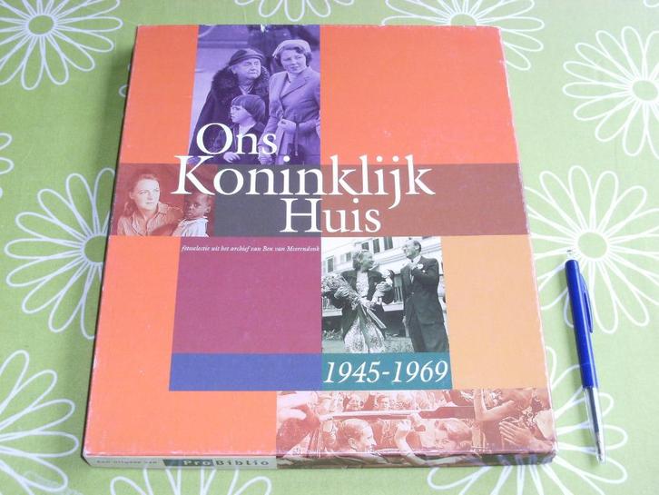 Probiblio Ons Koninklijk Huis - fotosessie uit het archief, Verzamelen, Koninklijk Huis en Royalty, Zo goed als nieuw, Kaart, Foto of Prent