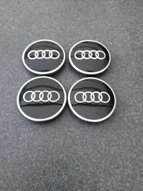 4 x originele naafdoppen Audi 61mm., Auto diversen, Wieldoppen, Zo goed als nieuw, Ophalen of Verzenden