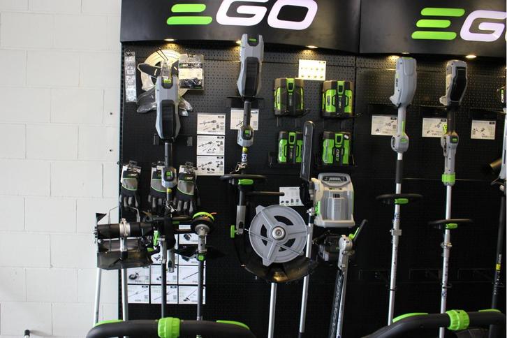 JCC aabbieding: EGO multitool super handig!!, Tuin en Terras, Bosmaaiers, Nieuw
