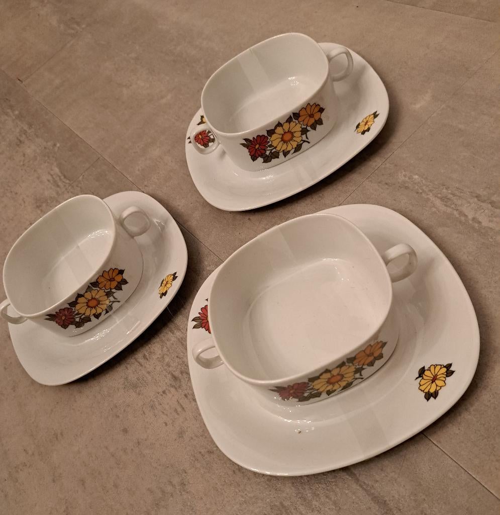 Langenthal Suisse retro soepkommen - 3 stuks, Ophalen of Verzenden, Zo goed als nieuw, Porselein, Overige typen