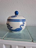 Boch opbergdoosje met pauwen., Antiek en Kunst, Antiek | Porselein, Ophalen of Verzenden