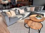 Grote grijze hoekbank 325 cm breed, Huis en Inrichting, Banken | Bankstellen, Ophalen, Gebruikt, Hoekbank, 300 cm of meer