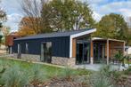 Te koop vakantiehuis op eigen grond van 455 m2, Vakantie, Vakantiehuizen | Nederland, In bos, Noord-Brabant, Tv, Recreatiepark