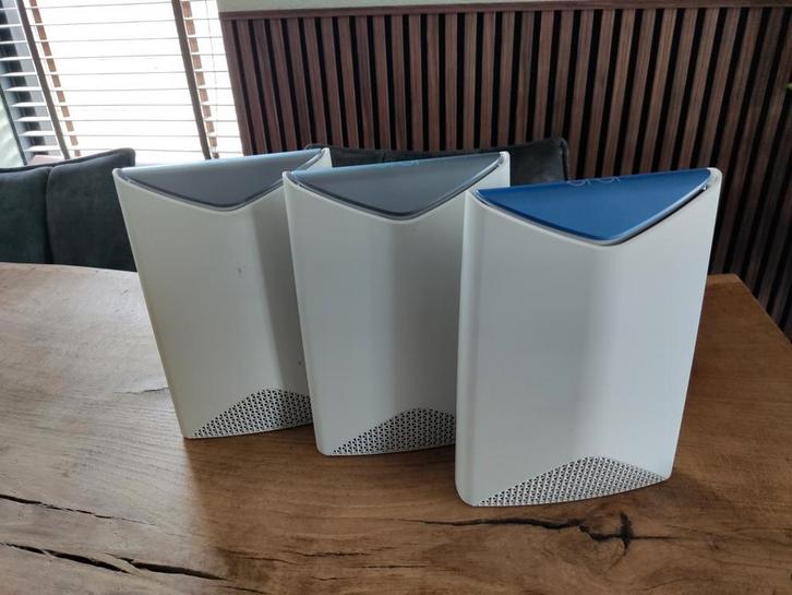 Orbi Mesh AC3000 SRS60 (1 Router + 2 Satellieten), Computers en Software, Accesspoints, Gebruikt, Ophalen