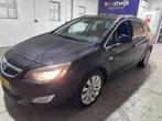 Opel - Astra Sports Tourer - 1.6 Cosmo AUTOMAAT 54-RKX-6, Auto's, Opel, Euro 5, Gebruikt, Overige brandstoffen, Astra