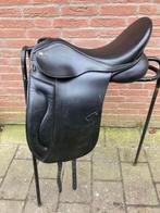 2 zadels voor € 350 Ruitergilde en Solibel, Dieren en Toebehoren, Gebruikt, Dressuur, ., Ophalen of Verzenden