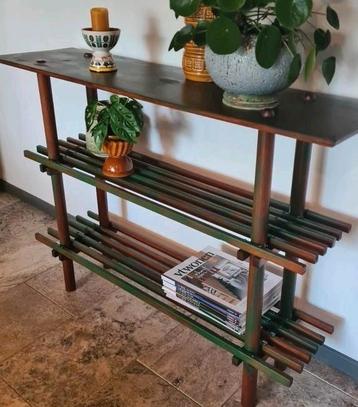 Vintage stokkenkast jaren 50-60 stellingkast retro  design beschikbaar voor biedingen