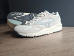 Mizuno Sky Medal Sneakers Beige maat 42 - Zo Goed Als Nieuw!, Kleding | Heren, Schoenen, Ophalen of Verzenden, Zo goed als nieuw
