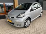Toyota Aygo 1.0 12V Vvt-i 5DRS 2010 Grijs, Voorwielaandrijving, Euro 5, Stof, Zwart