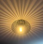 Mooie zwarte plafondlamp, Ophalen