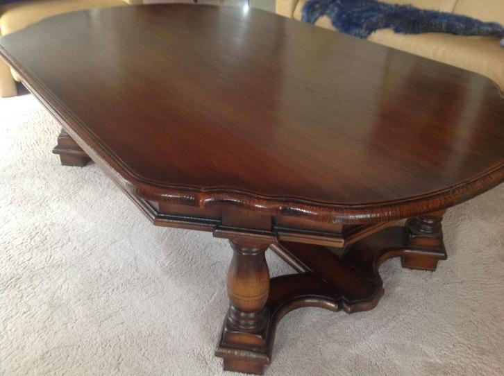 Salontafel ambachtelijk massief eiken merk CHARM CLASSIC, Huis en Inrichting, Tafels | Salontafels, Gebruikt, 50 tot 75 cm, 100 tot 150 cm