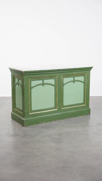 Antieke groene balie/ dressior/ side table beschikbaar voor biedingen